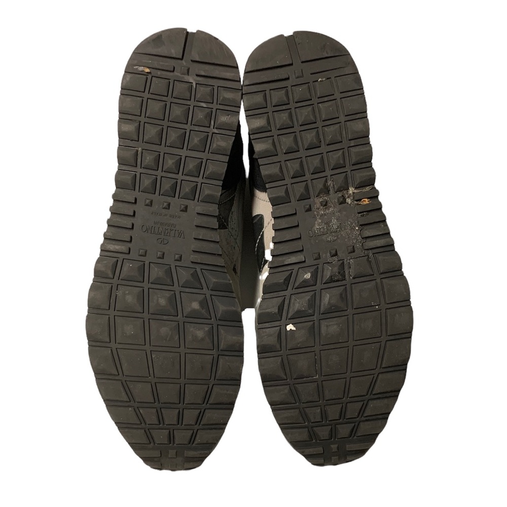 Valentino Garavani Men's Black Valentino Garavani Rockrunner Camouflage Sneakers - Picture 10 of 10